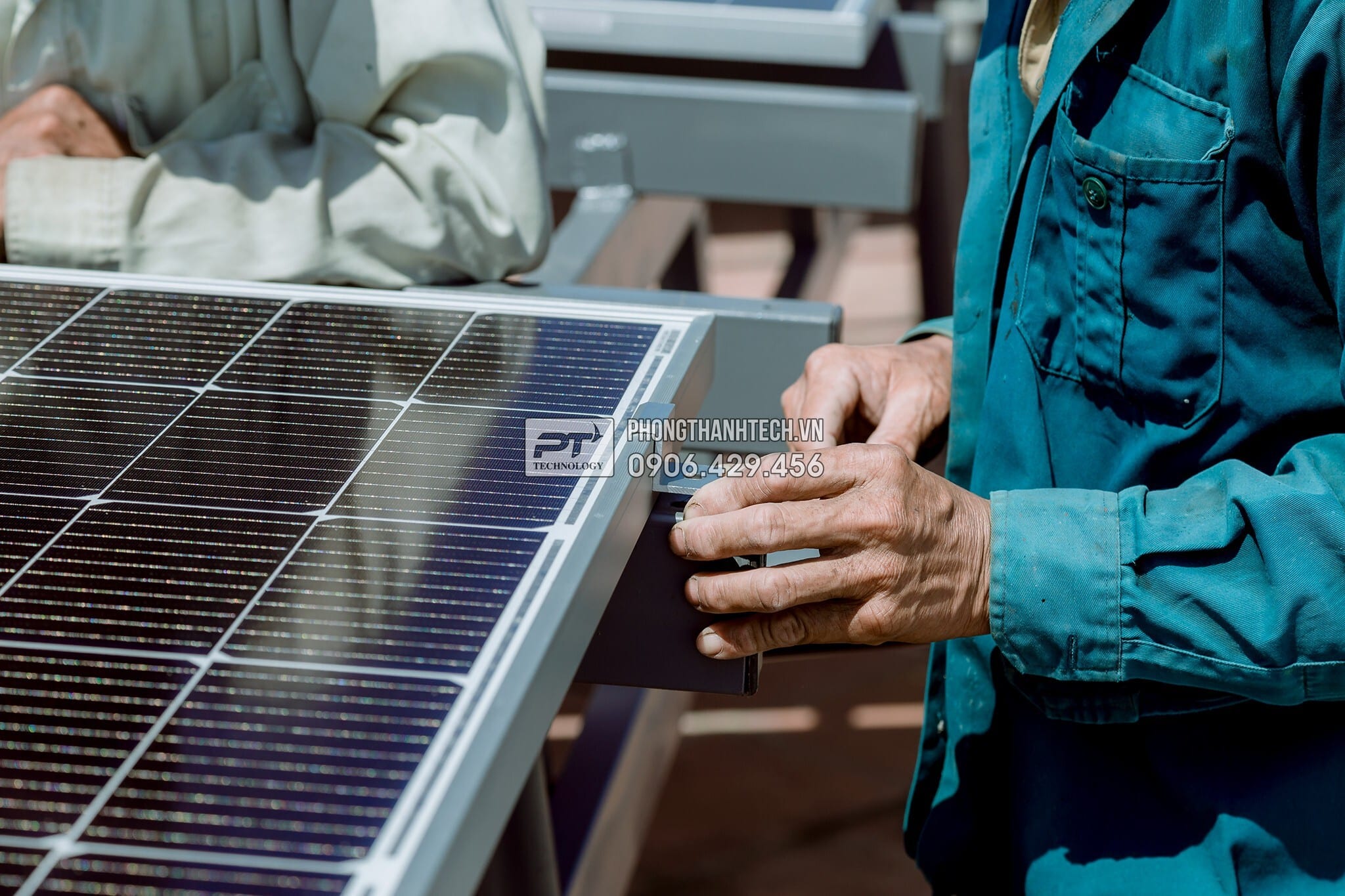 Phong Thành Tech là công ty lắp điện mặt trời mái nhà Bình Định uy tín Phong Thành Tech là công ty lắp điện mặt trời mái nhà Bình Định uy tín